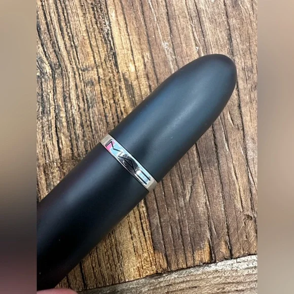 MAC Cosmetics Black Lipstick - Picture 2 of 5